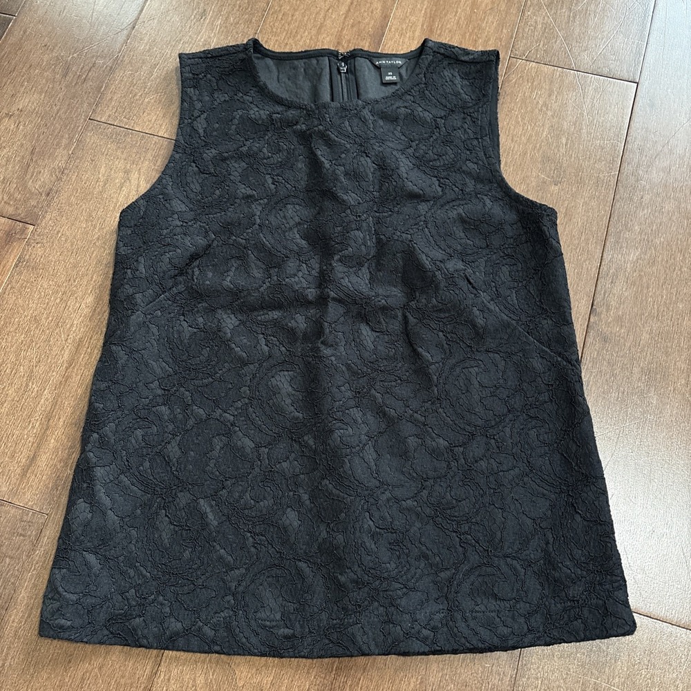 Ann Taylor Black Lace Shell Womens XS Sleeveless Blouse Top Classic